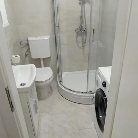 Apartman Dali Apartment *